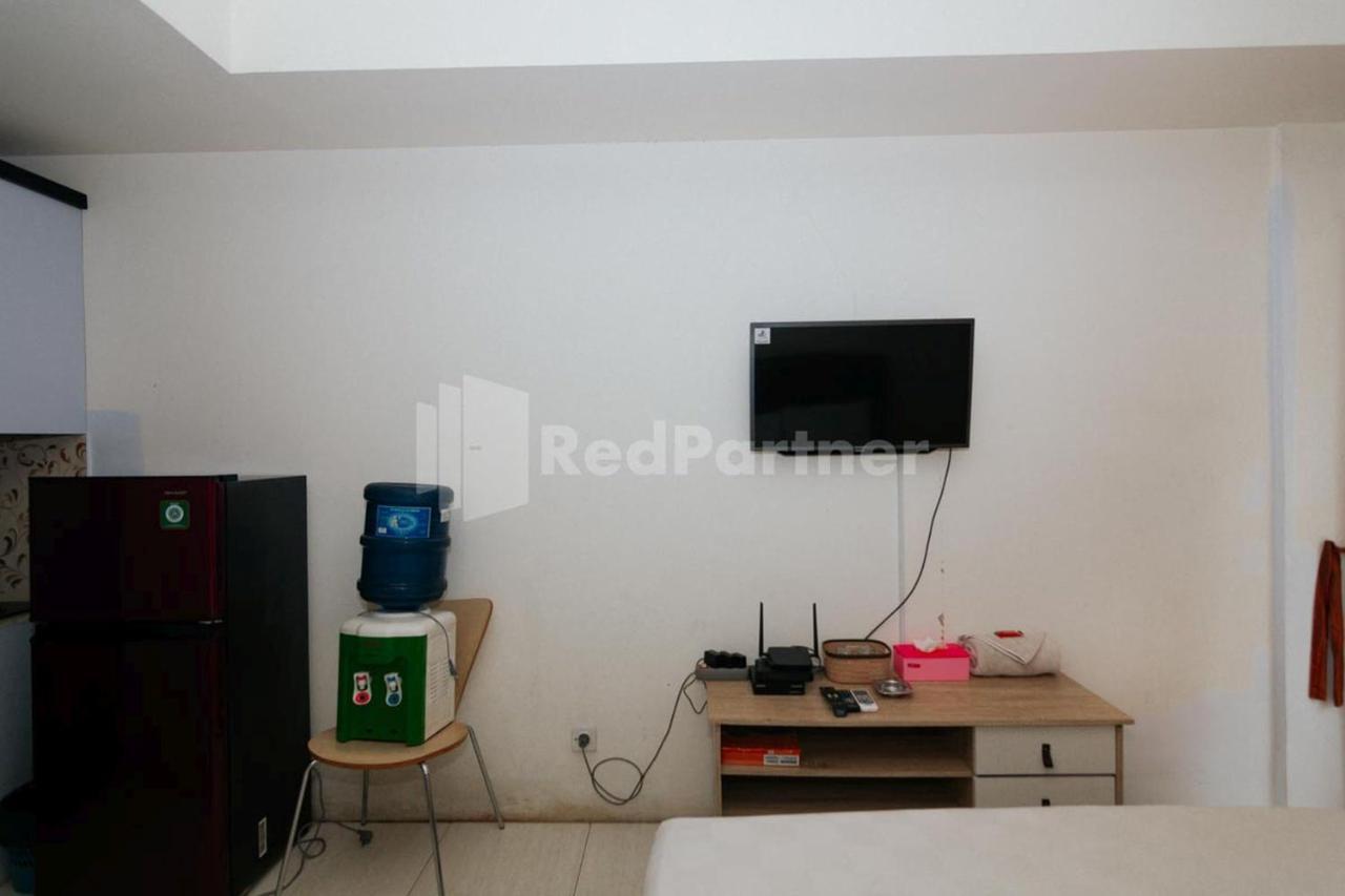 RedLiving Apartemen Skylounge Tamansari - Vanez Room Tangerang Exterior foto