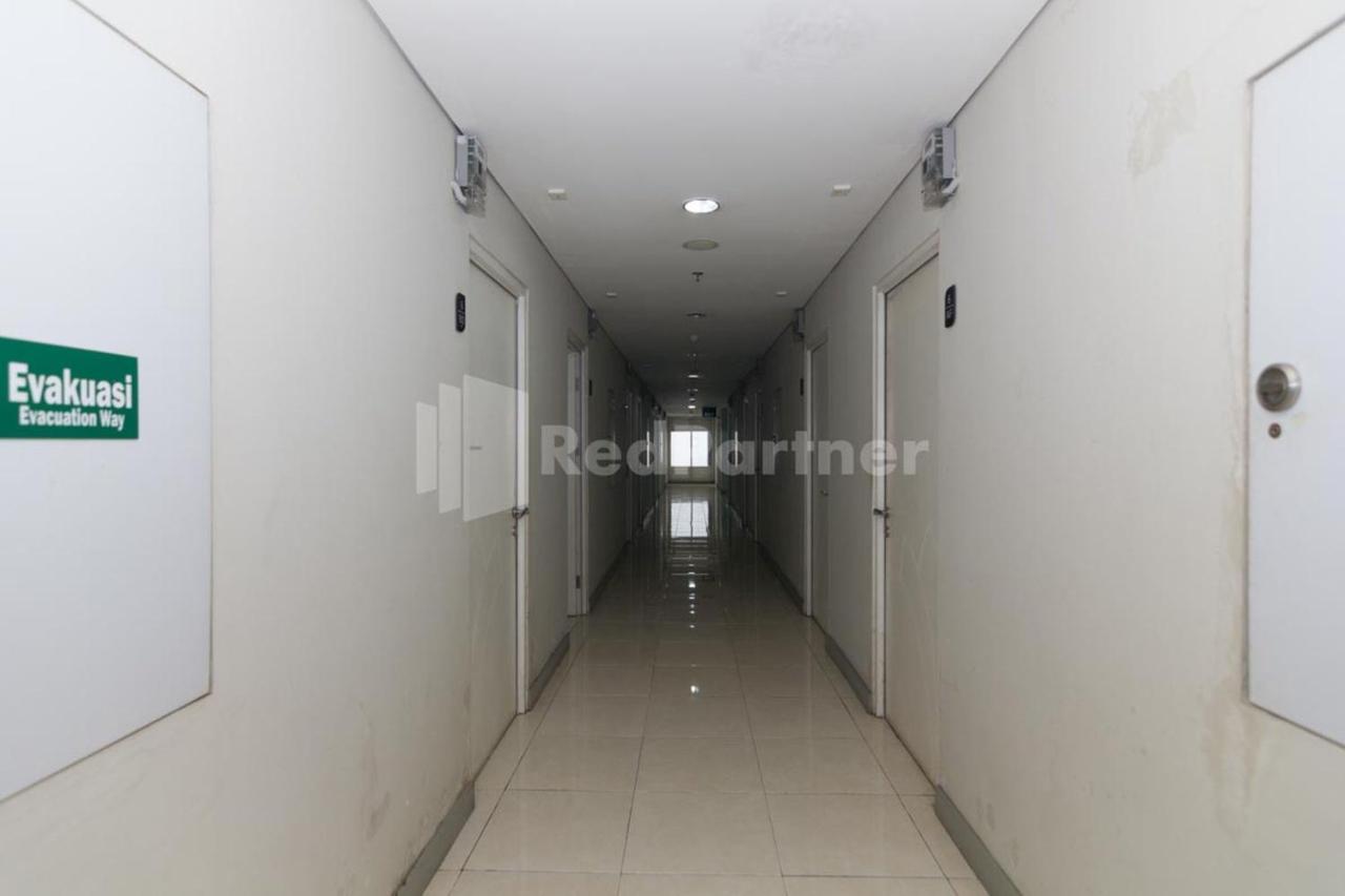 RedLiving Apartemen Skylounge Tamansari - Vanez Room Tangerang Exterior foto